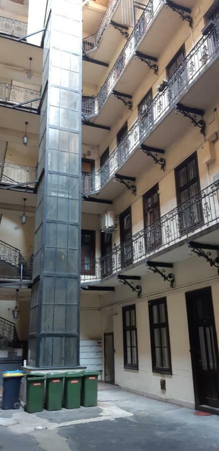 Tempo Life Apartment